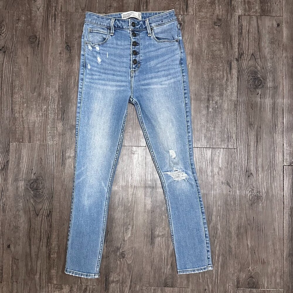 Abercrombie & Fitch High Rise Ankle Jean Size 0